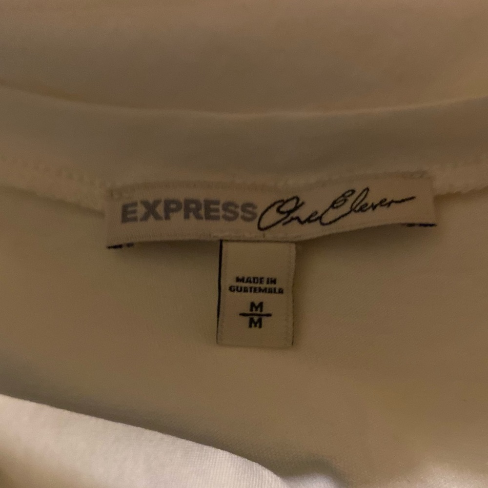 NWOT express one eleven cheetah print skull tee - Picture 5 of 6